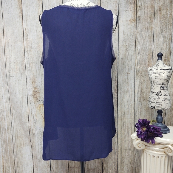 Simply Vera Purple Dressy Tank Size Large! - Picture 4 of 12
